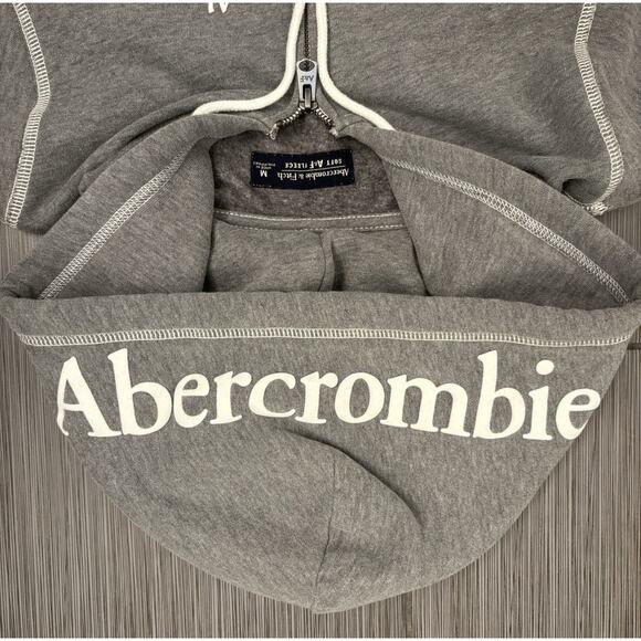 Abercrombie Fitch Gray Full Zip Soft A&F Fleece Size Medium Hood Spell Out - Picture 4 of 7
